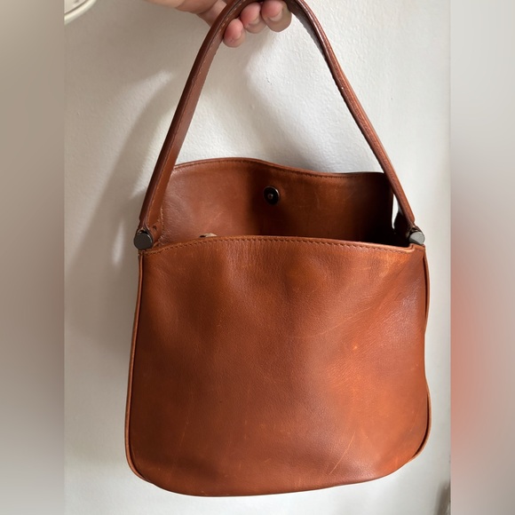 Coach Small Bucket Handbag - Picture 9 of 10